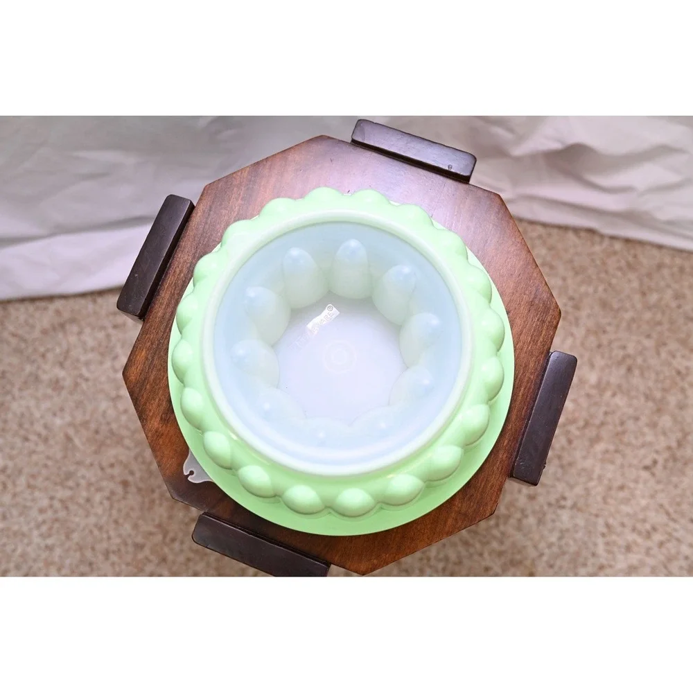 Tupperware vintage jadeite